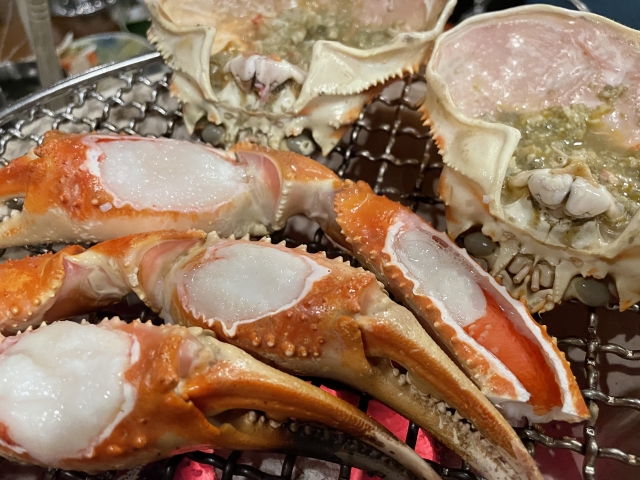 民宿でカニが食べきれないのに安い！鳥取の料理がすごいおすすめの宿